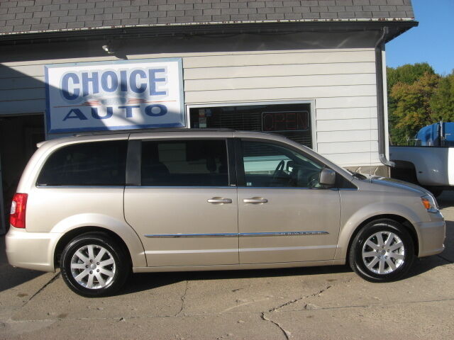 2014 Chrysler Town & Country  - Choice Auto